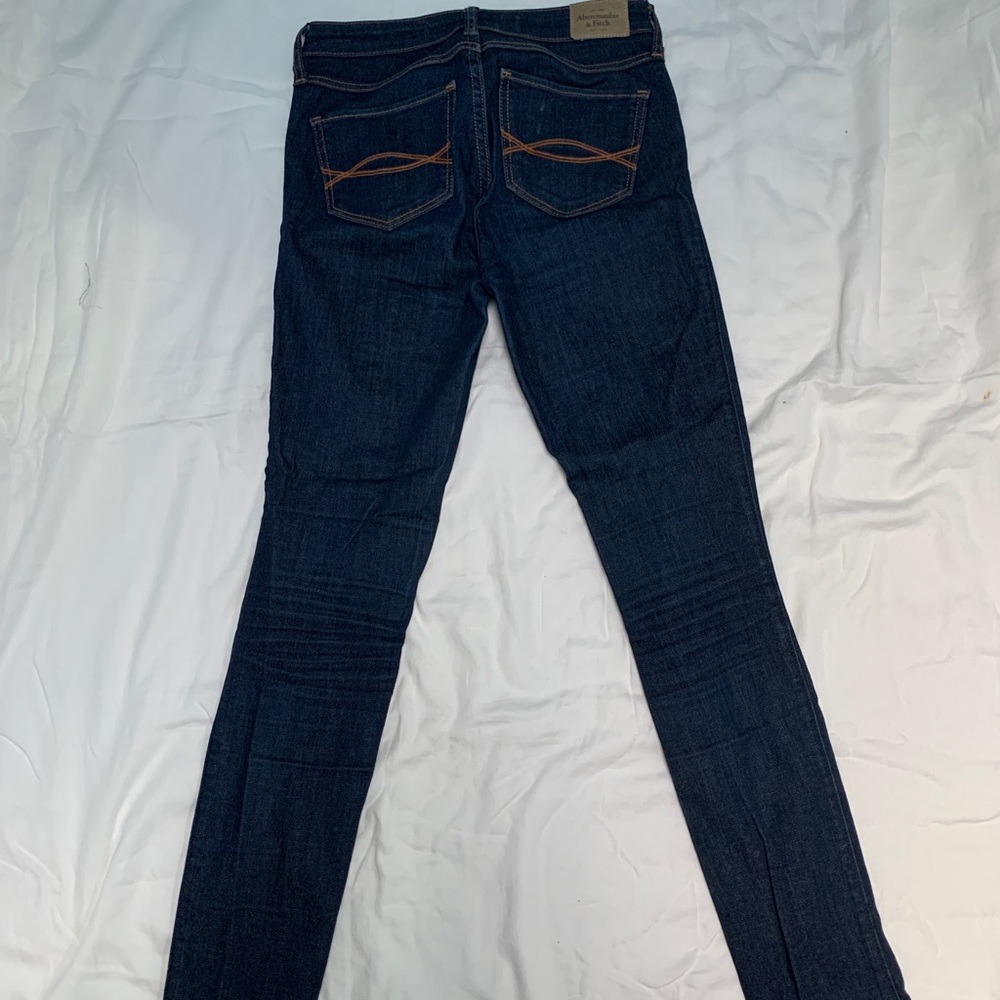 Abercrombie & Fitch Dark Wash Jegging Jean